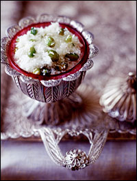 Helou Hindi (Candied Coconut with Pistachios)